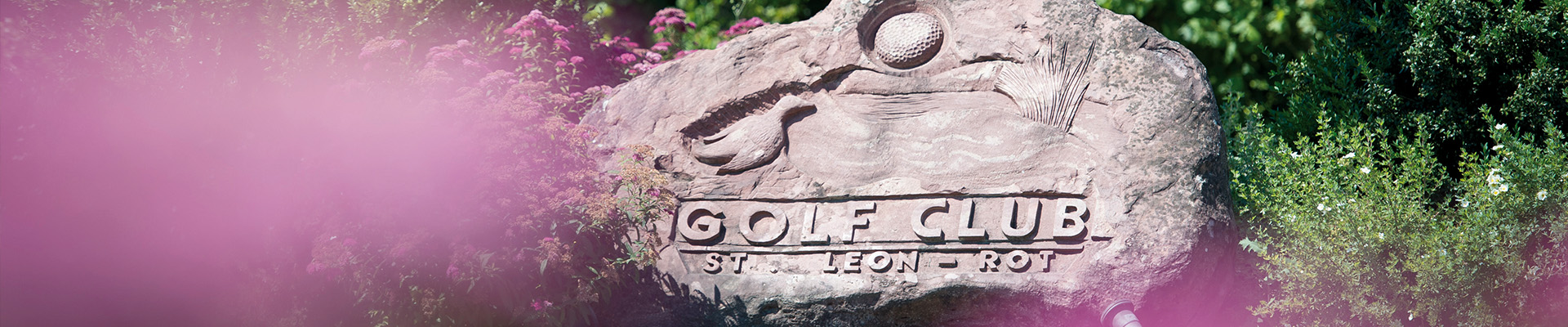Fels mit Aufschrift Golf Club St. Leon-Rot